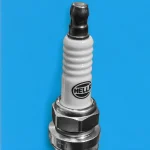 شمع خودرو هلا مدل FR7DC کد Germany+1 پایه کوتاه مناسب برای شاهین M15TC بسته ۴ عددی - تصویر 3